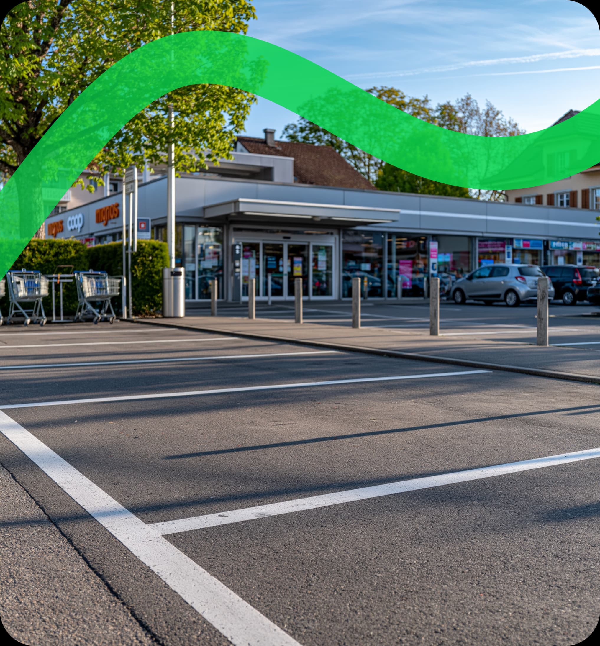 Strasse mit Parkplätzen in der Zürcher Altstadt